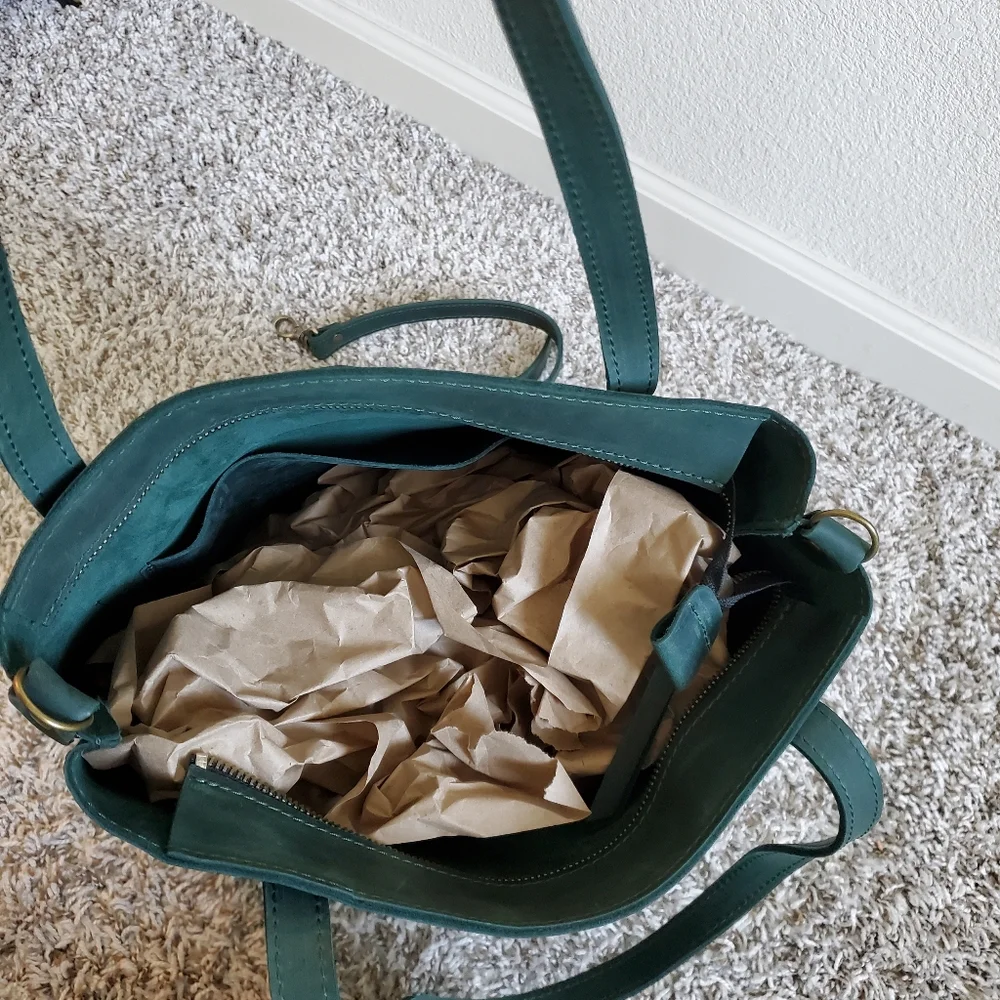 Green leather tote bag - Picture 6 of 6